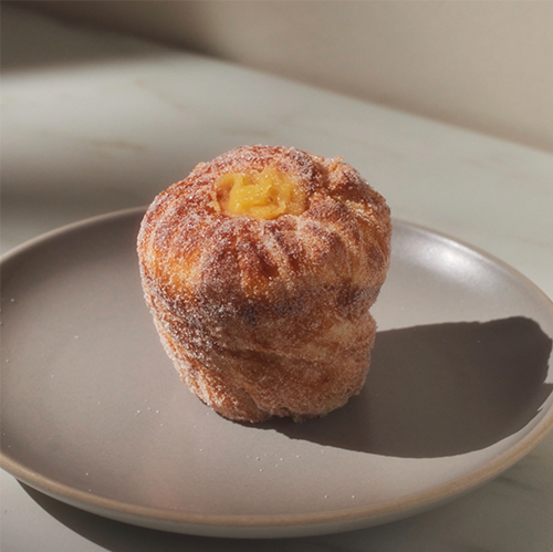 Meyer Lemon Curd Cruffin